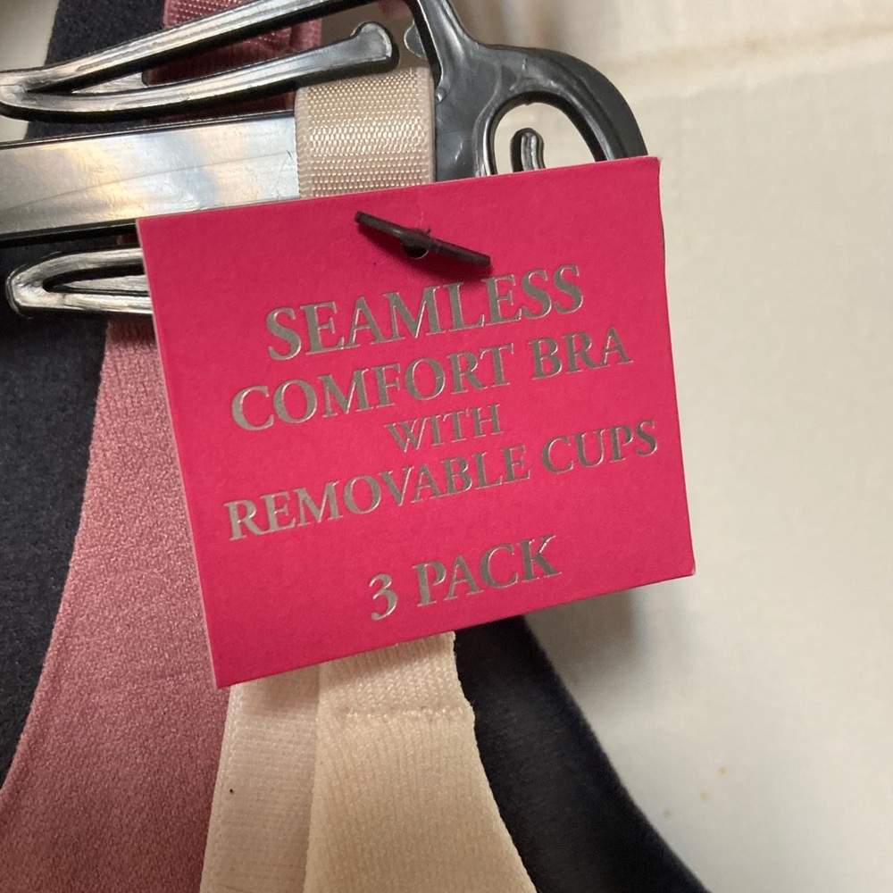 Vince Camuto 3-Pack Wireless Bralettes — Cream, Mauve & Navy - Picture 4 of 11